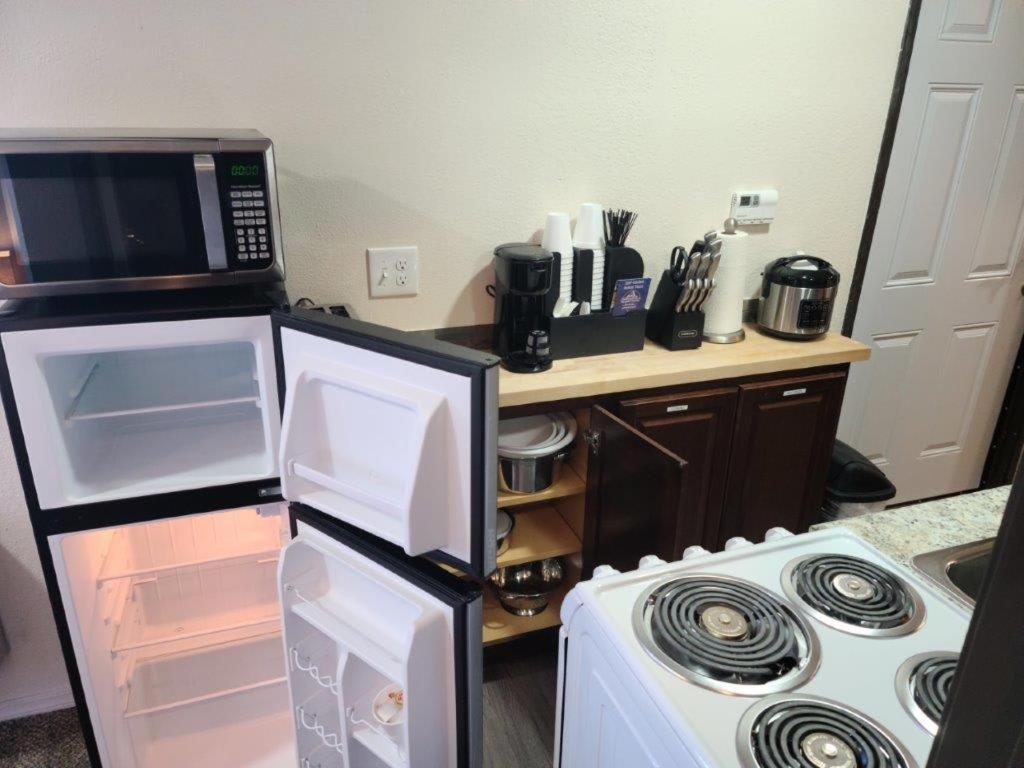 069A The Grand Canyon Getaway Suite With Kitchenette Sleeps 4 Вал Екстериор снимка